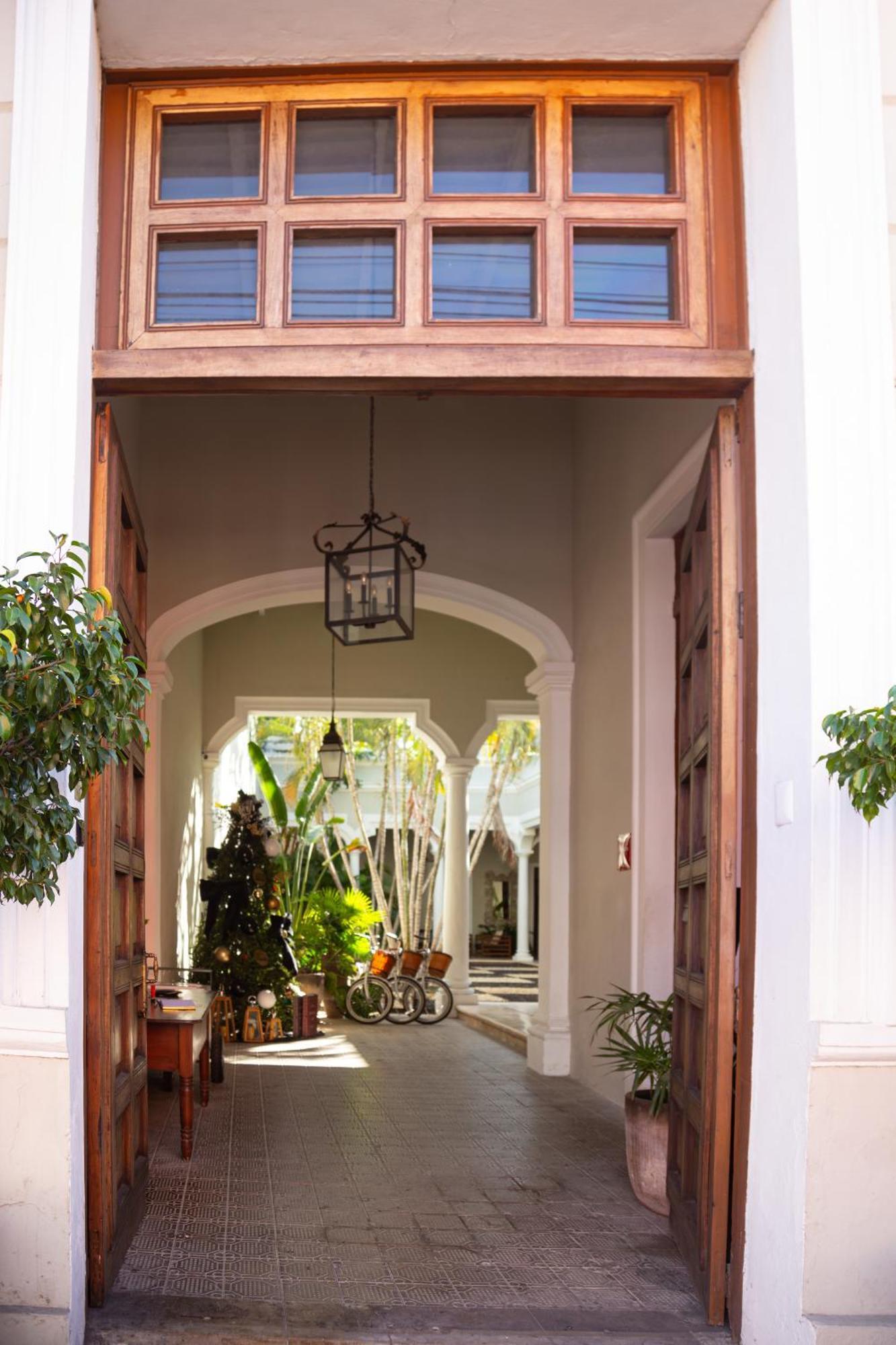 Hotel Decu Downtown Mérida Esterno foto